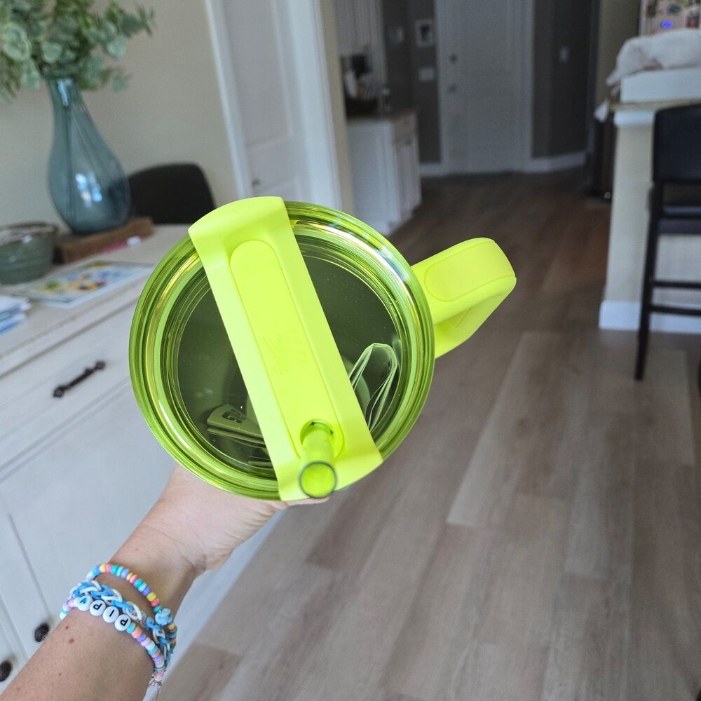 Lime Green Starbucks x Stanley - Picture 2 of 3